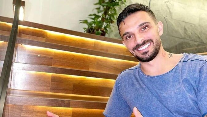salaire Julien Tanti