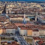 Professionnels à Lyon : pourquoi louer votre local d’activité ?